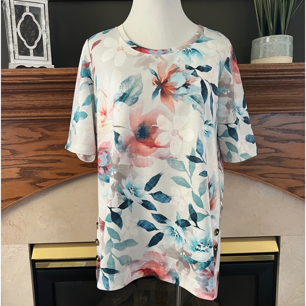 Chico's Women's Floral Pullover Casual Top Size‎ Medium (Chico's 1) NWOT